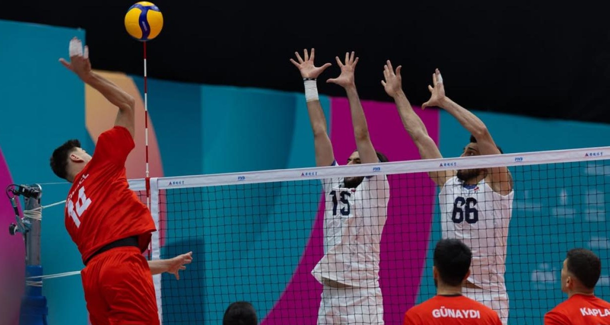 Filenin Efeleri, Voleybol Milletler Ligi'nde kritik haftaya Sırbistan maçıyla başlıyor