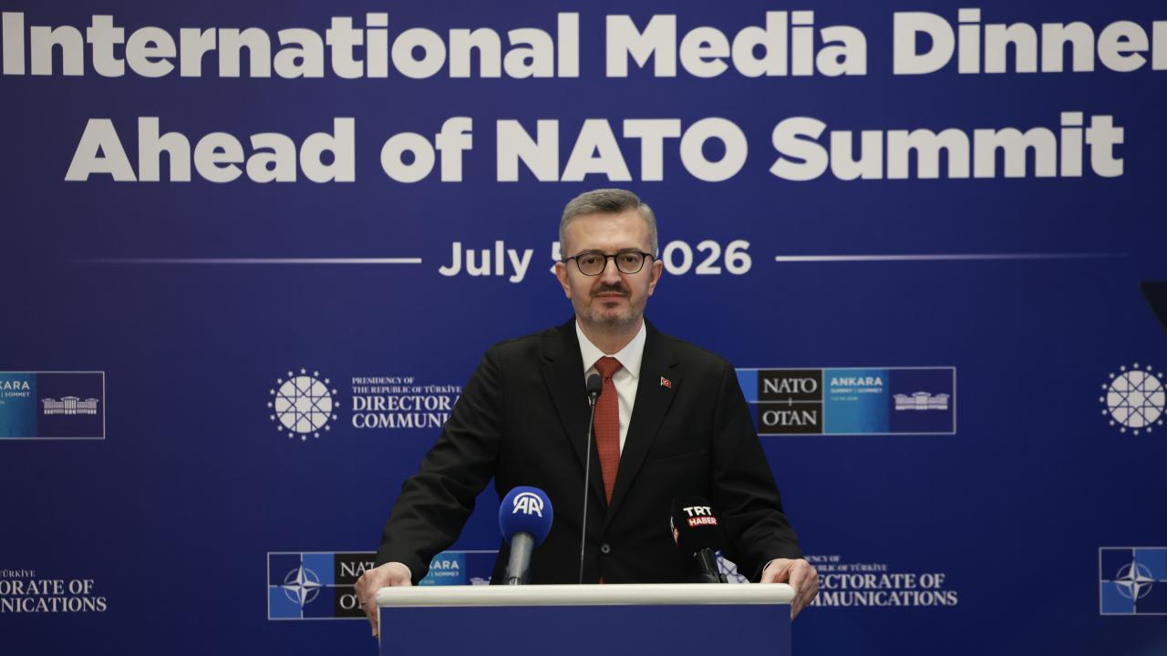 İletişim Başkanı Duran, NATO Zirvesi öncesinde uluslararası basınla bir araya geldi