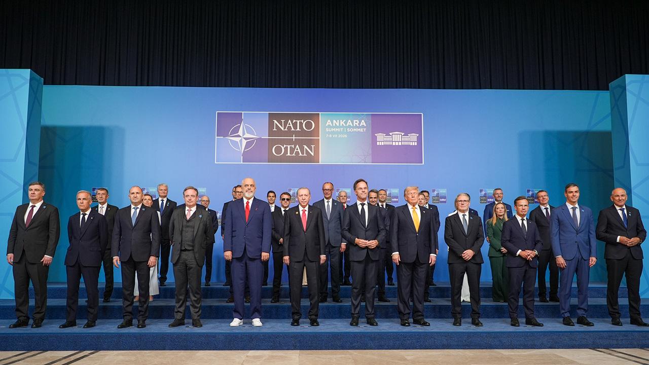 NATO liderleri Ankara’da aile fotoğrafı verdi