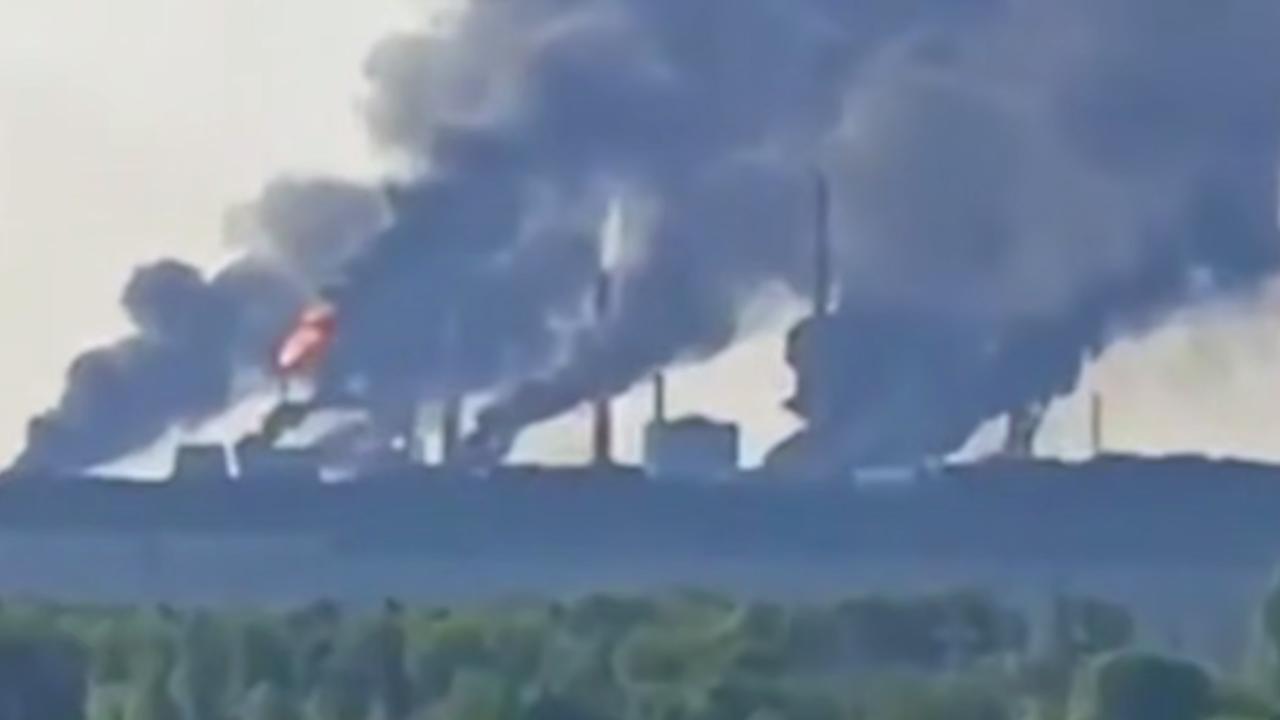 Zelenski: Rusya’daki petrol rafinerilerini hedef aldık