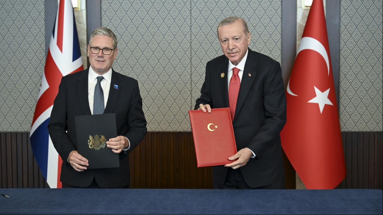 Türkiye ile Birleşik Krallık arasında güvenlik ve savunma ortaklığı imzalandı