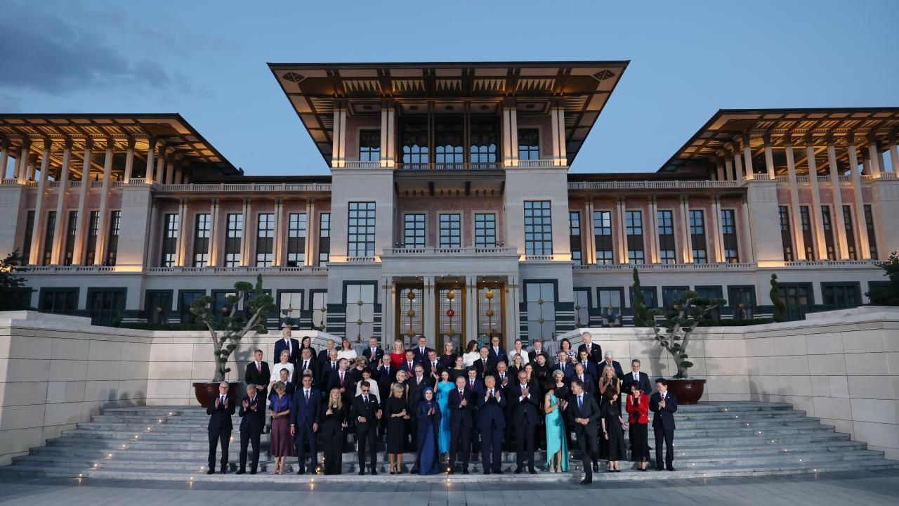 Ankara’daki NATO Zirvesinden akılda kalan kareler