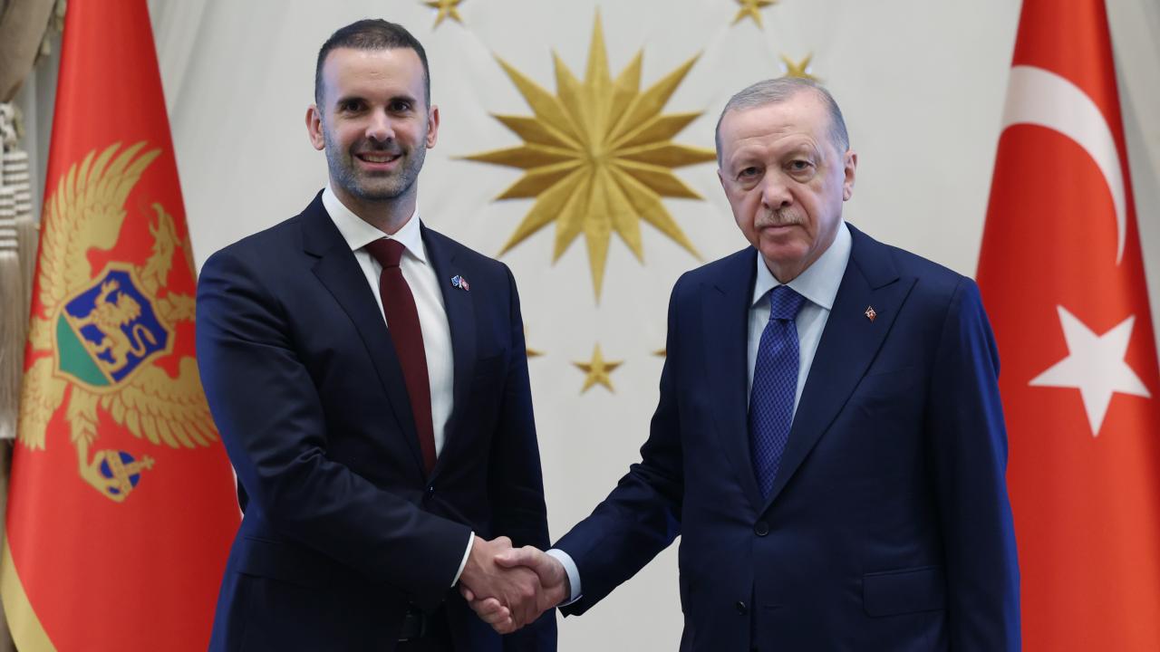 Cumhurbaşkanı Erdoğan, Karadağ Başbakanı Spajic’i Külliye’de ağırladı