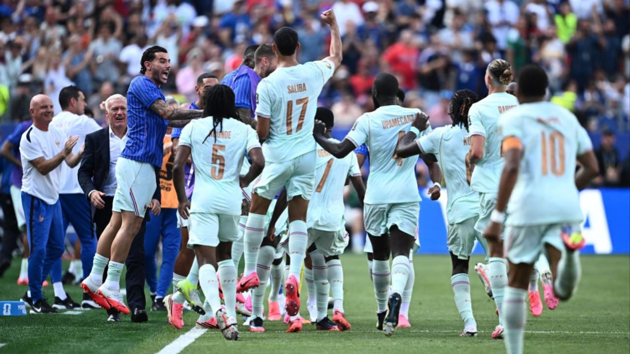 Fransa Dünya Kupası'nda yarı finalde: Fas'ı 2-0'la eledi