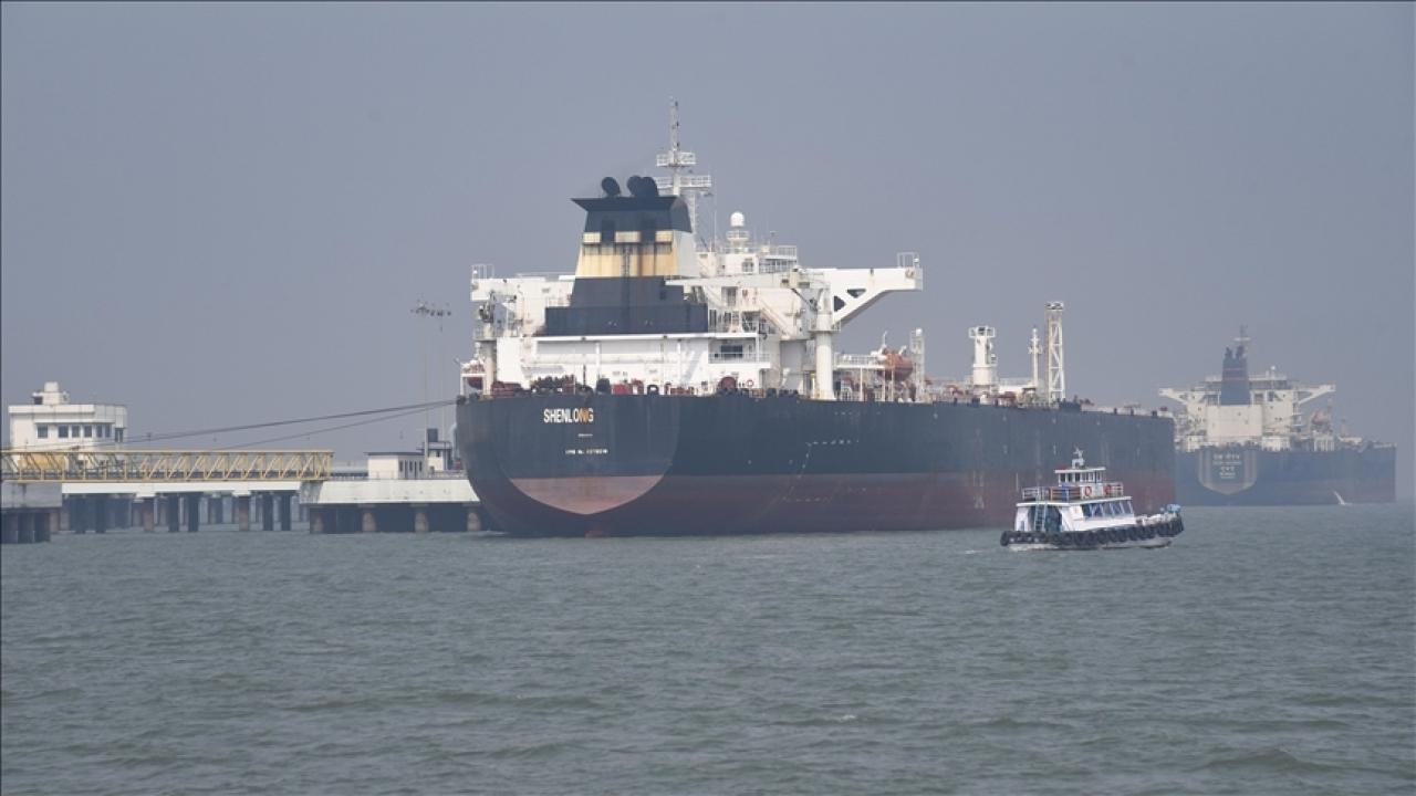 IEA Raporu: Hürmüz'deki hareketlilikle küresel petrol arzı haziranda günlük 4,1 milyon varil arttı