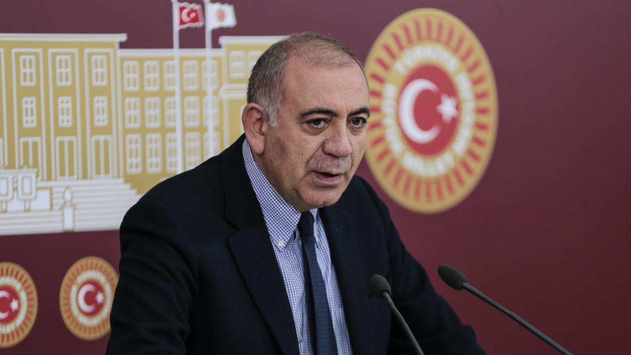Mahkemeden CHP İstanbul davasında karar: Gürsel Tekin ve yönetimi göreve devam ediyor