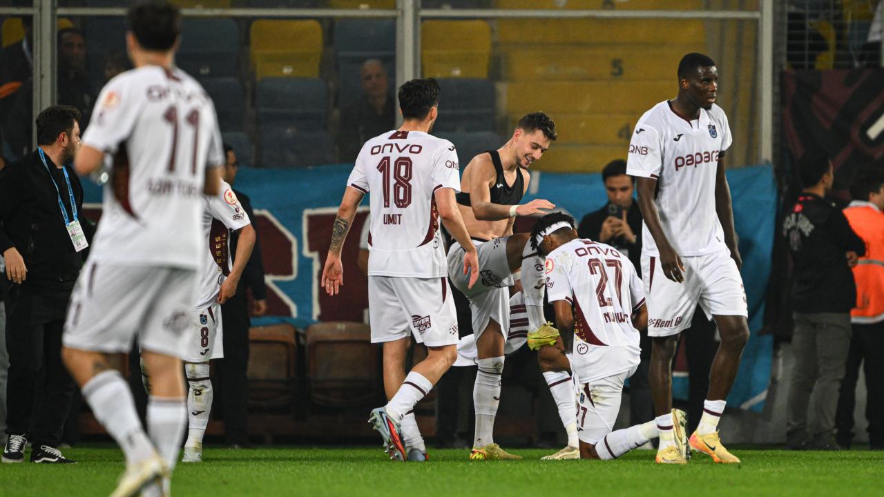 Türkiye Kupası'nda final eşleşmesi belli oldu: Trabzonspor kupaya bir adım uzaklıkta