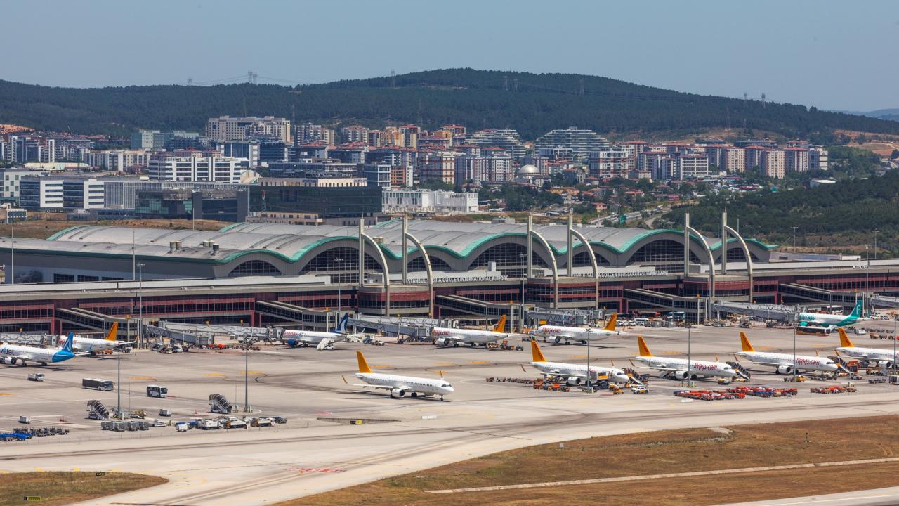 Sabiha Gökçen Havalimanı bir günde 4 kategoride rekor kırdı