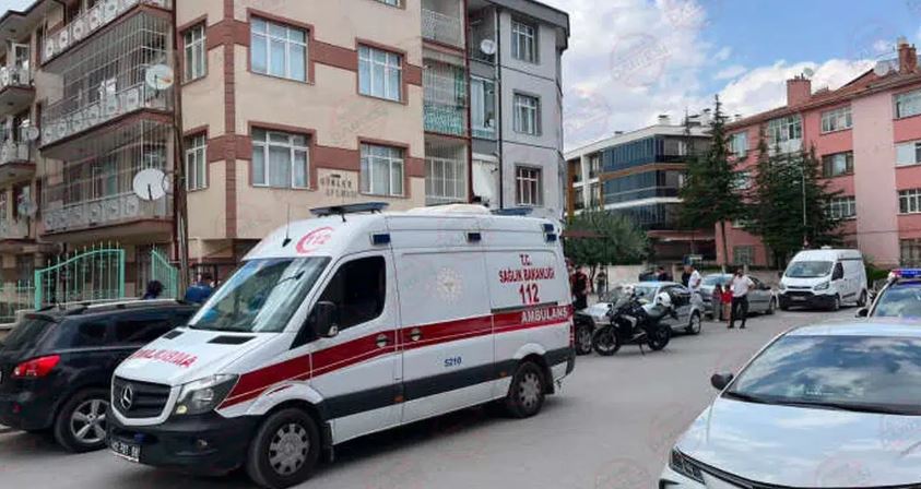 Konya'da anne ve kızı evlerinde bıçaklanmış halde ölü bulundu