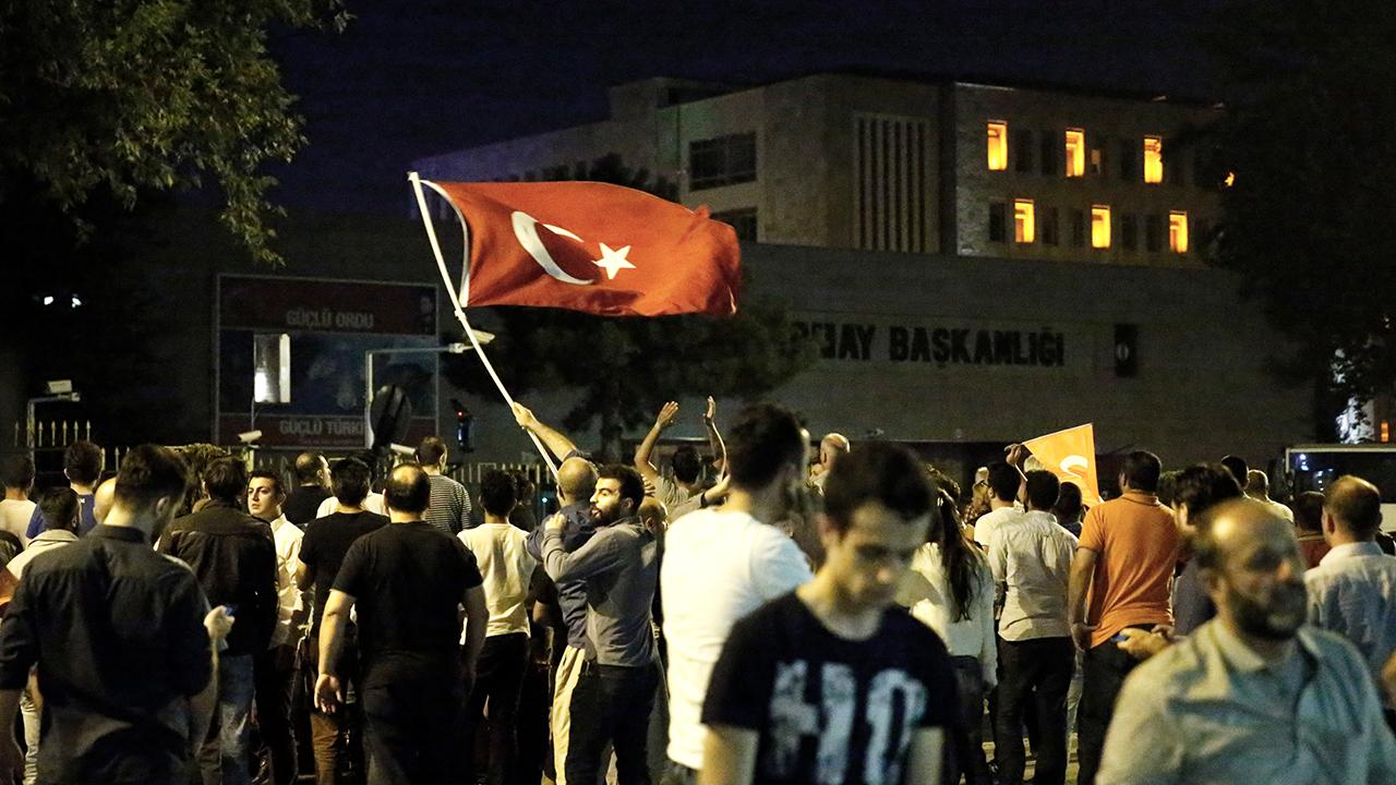 İletişim Başkanı Duran: 15 Temmuz, millet iradesinin tarihe geçtiği gündür
