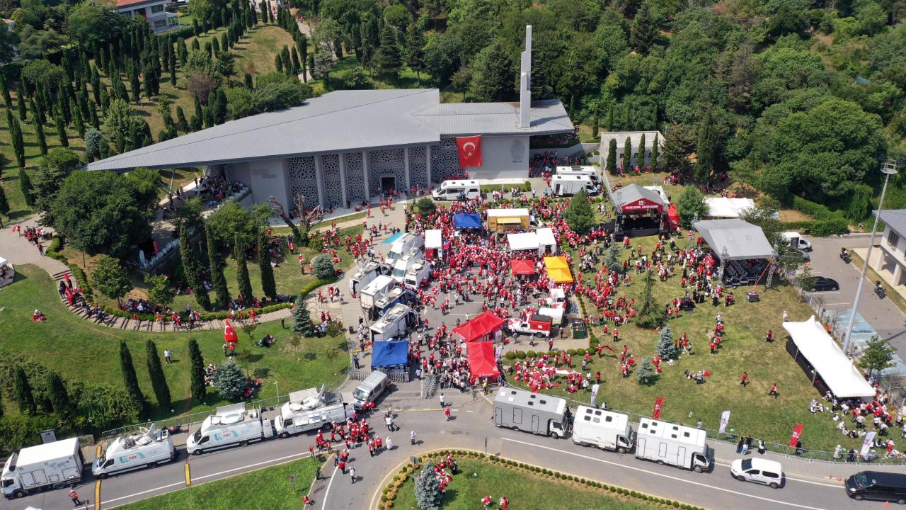 15 Temmuz Şehitler Makamı ve Hafıza Müzesi ziyaretçi akınına uğradı