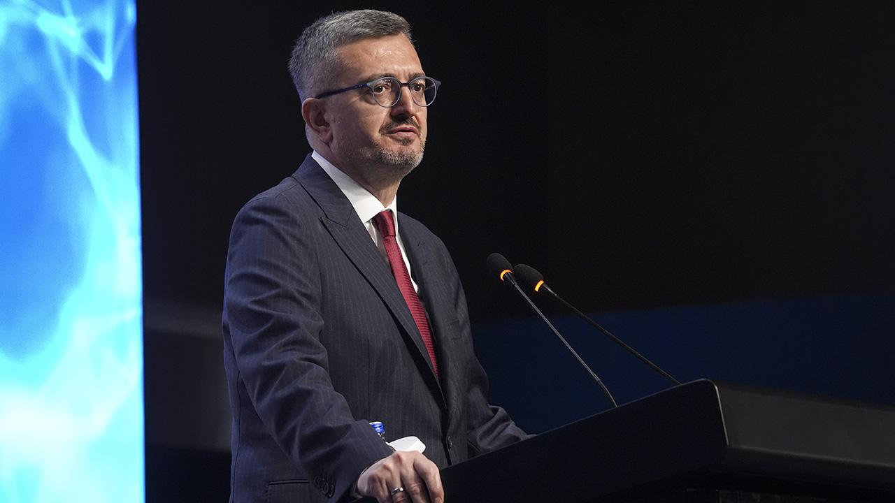 İletişim Başkanı Duran, 15 Temmuz 10. Yıl Hatıra Rozeti'nin hikayesini paylaştı