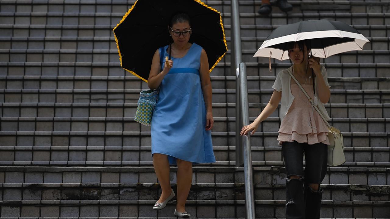 Japonya'da ilk kez "amansız sıcak gün" uyarısı yapıldı