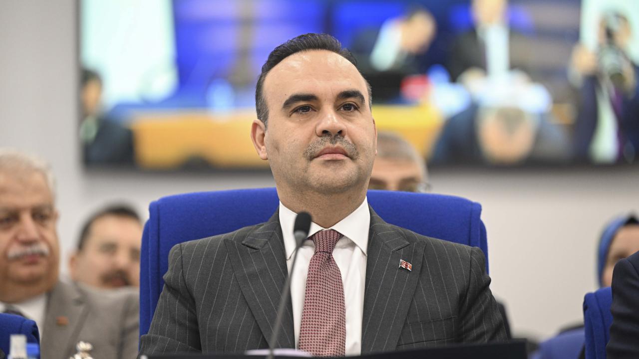 Bakan Kacır, Türkiye'nin Arktik Bilim Seferi hedeflerini değerlendirdi