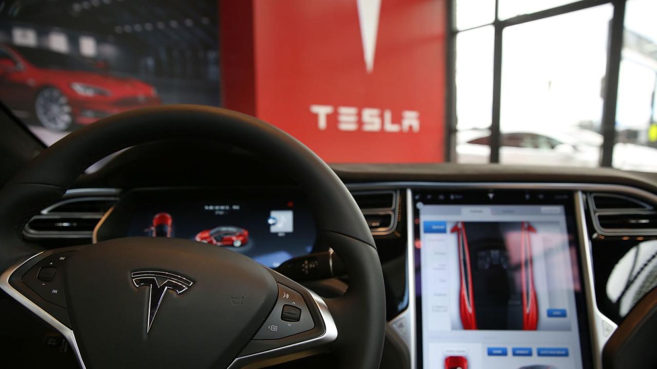Yapay zeka yatırımlarının maliyeti arttı: Google ve Tesla hisselerinde sert düşüş