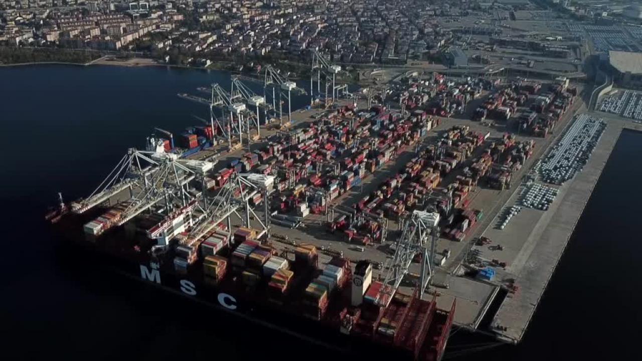 Deniz yoluyla araç taşımacılığının yüzde 72,5'i Kocaeli limanlarından yapıldı