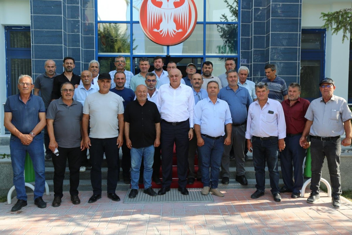 Ramazan Erkoyuncu, Seydişehirli muhtarlarla Çumra’daki üretim tesislerinde buluştu