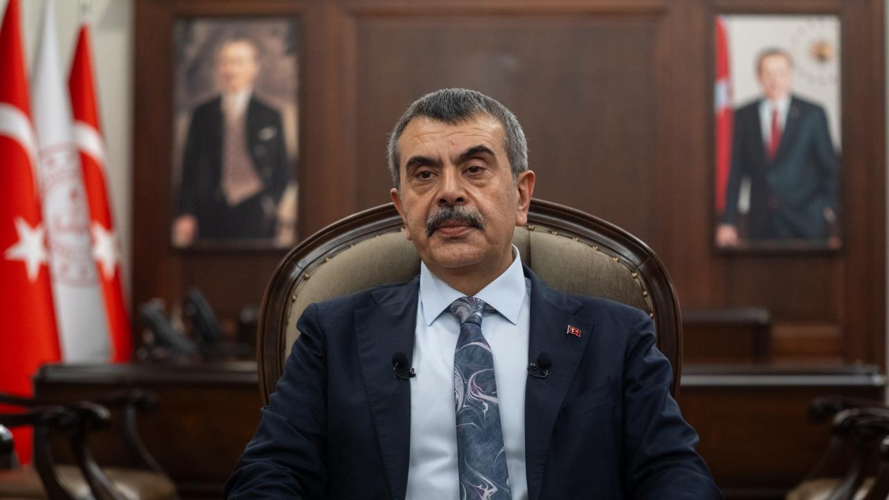 Bakan Tekin: Amacımız çocuklarımızı küresel rekabete güçlü şekilde hazırlamak