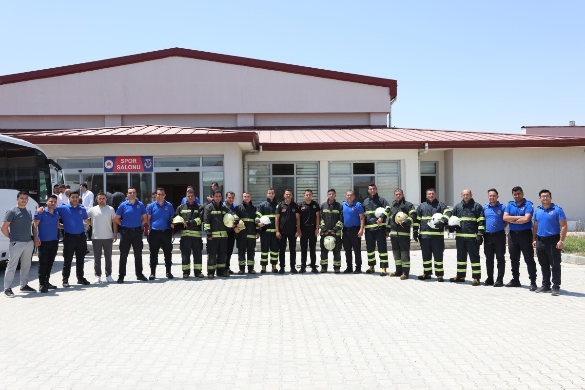 Konya İtfaiyesi'nden Ereğli T Tipi Ceza İnfaz Kurumu personeline yangın eğitimi
