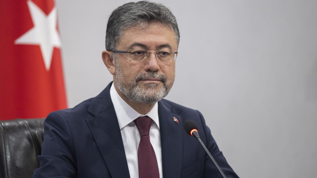Bakan Yumaklı, Orman Yangınlarındaki Son Durumu Paylaştı
