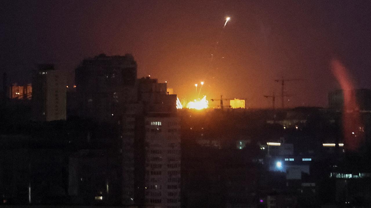 Rusya, Ukrayna'da 7 Bölgede Askeri Hedeflerin Vurulduğunu Açıkladı