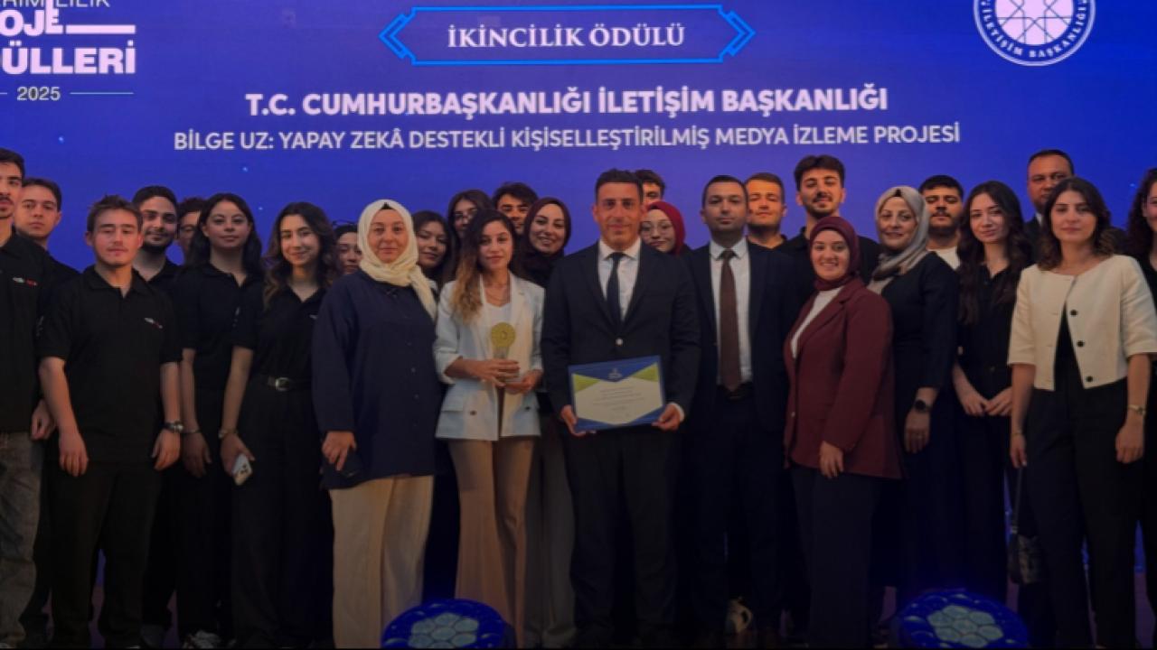 Yapay zekâ destekli "Bilge Uz" projesi inovasyon ödülüne layık görüldü