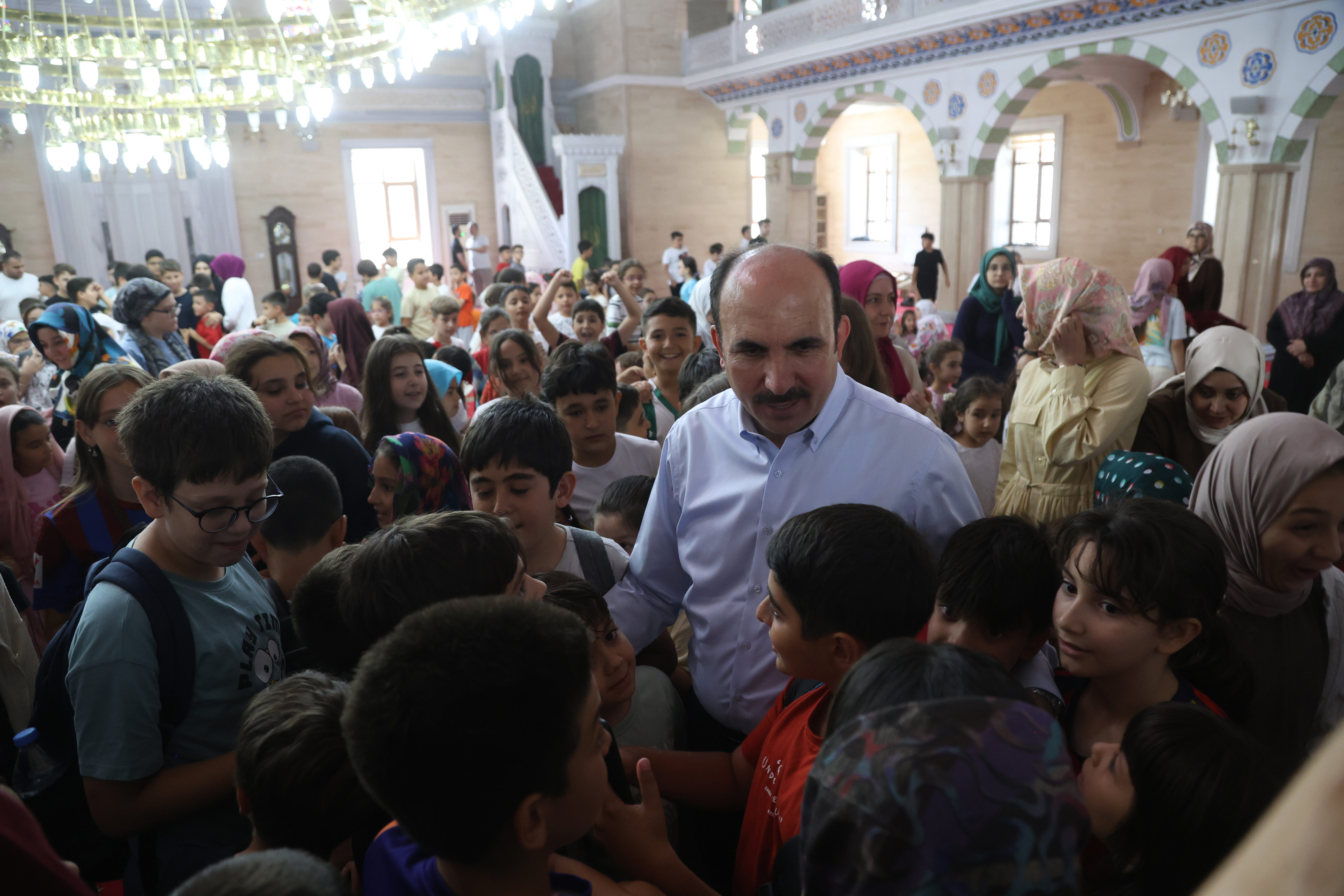 Başkan Altay, yaz Kur'an kursundaki öğrencilerle bir araya geldi - Detay görseli 1